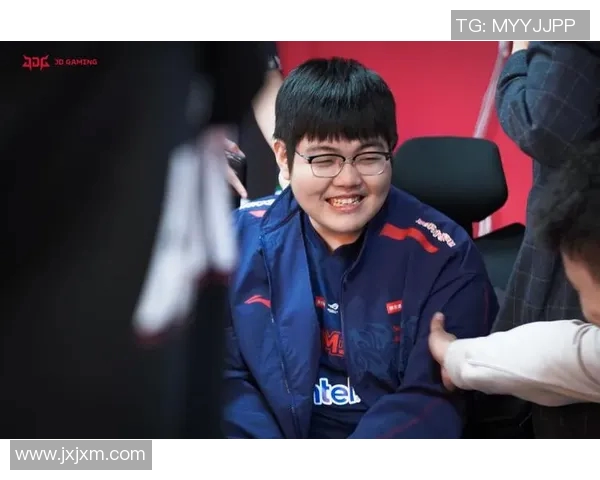 赛后分析:JDG与V5在比赛中的团队配合与战术执行探讨